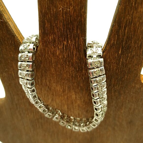 Tennis Style Bracelet Crystal Silver-tone - Picture 9 of 13